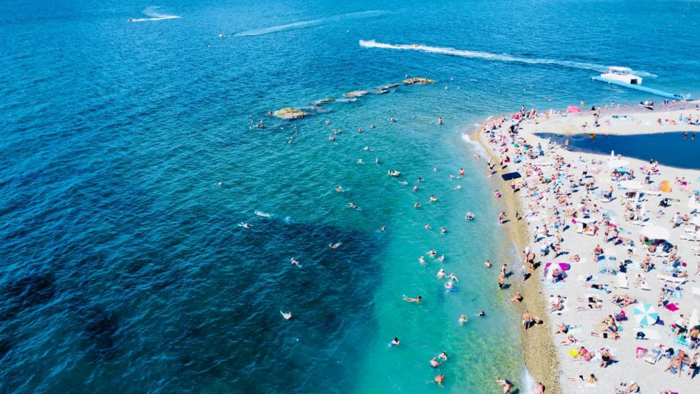 Туроператоры выяснили где дешевле летом отдохнуть - в Турции или в Сочи