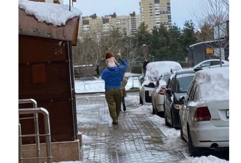 Глава СК Бастрыкин возмутился мужчиной, гуляющим с раздетым ребенком в Краснодаре