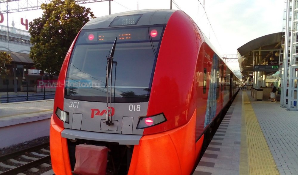 В Сочи сохраняется сокращенный маршрут для 11 пригородных поездов