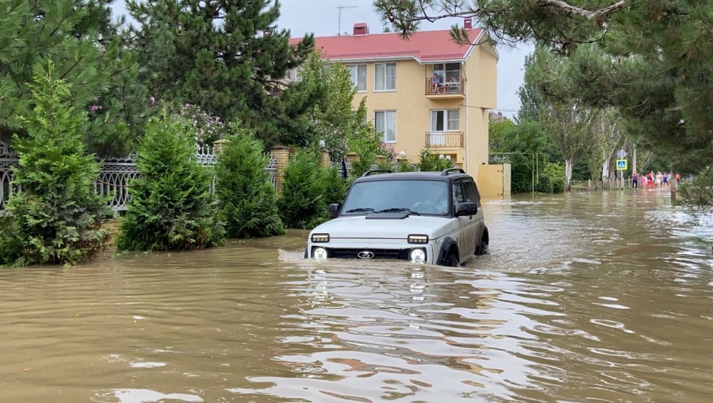 Риелтор в Сочи рассказал, где покупать жилье, чтобы «не смыло» при потопе