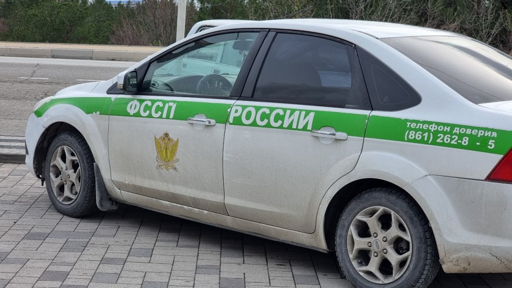 В Краснодаре владелец «Мерседеса» заплатил 111 штрафов только после ареста машины