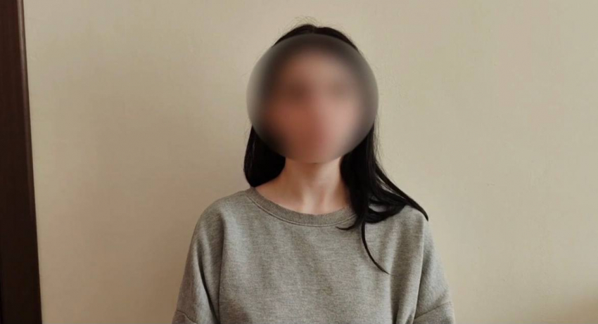 Полиция поймала малолетнюю зумершу в Анапе оскорблявшую граждан России