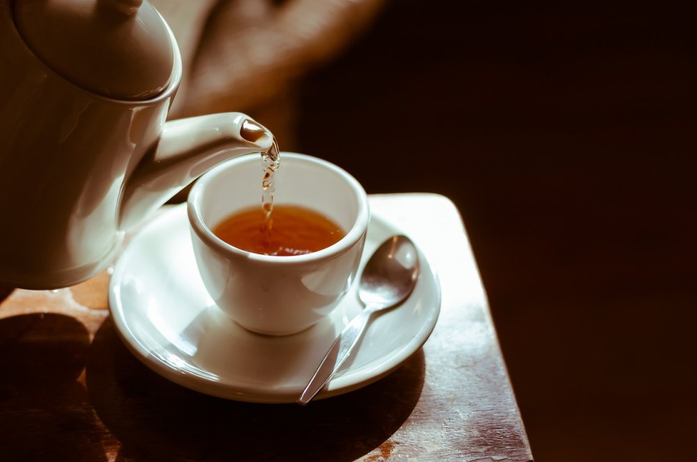 Секрет здоровья: онкологи назвали самый полезный чай, который нужно пить перед сном